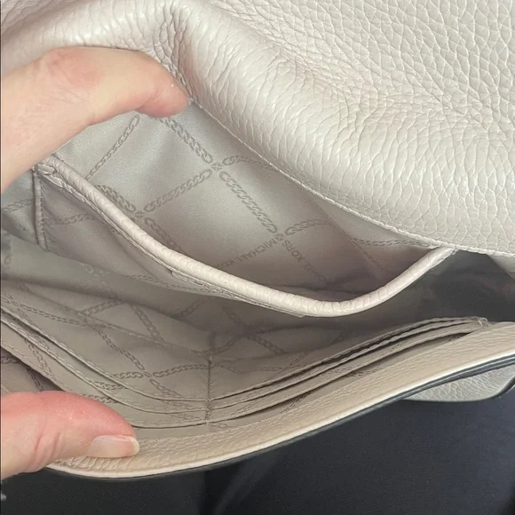 EUC Michael Kors Blush Pink Leather Crossbody Bag - Picture 10 of 16